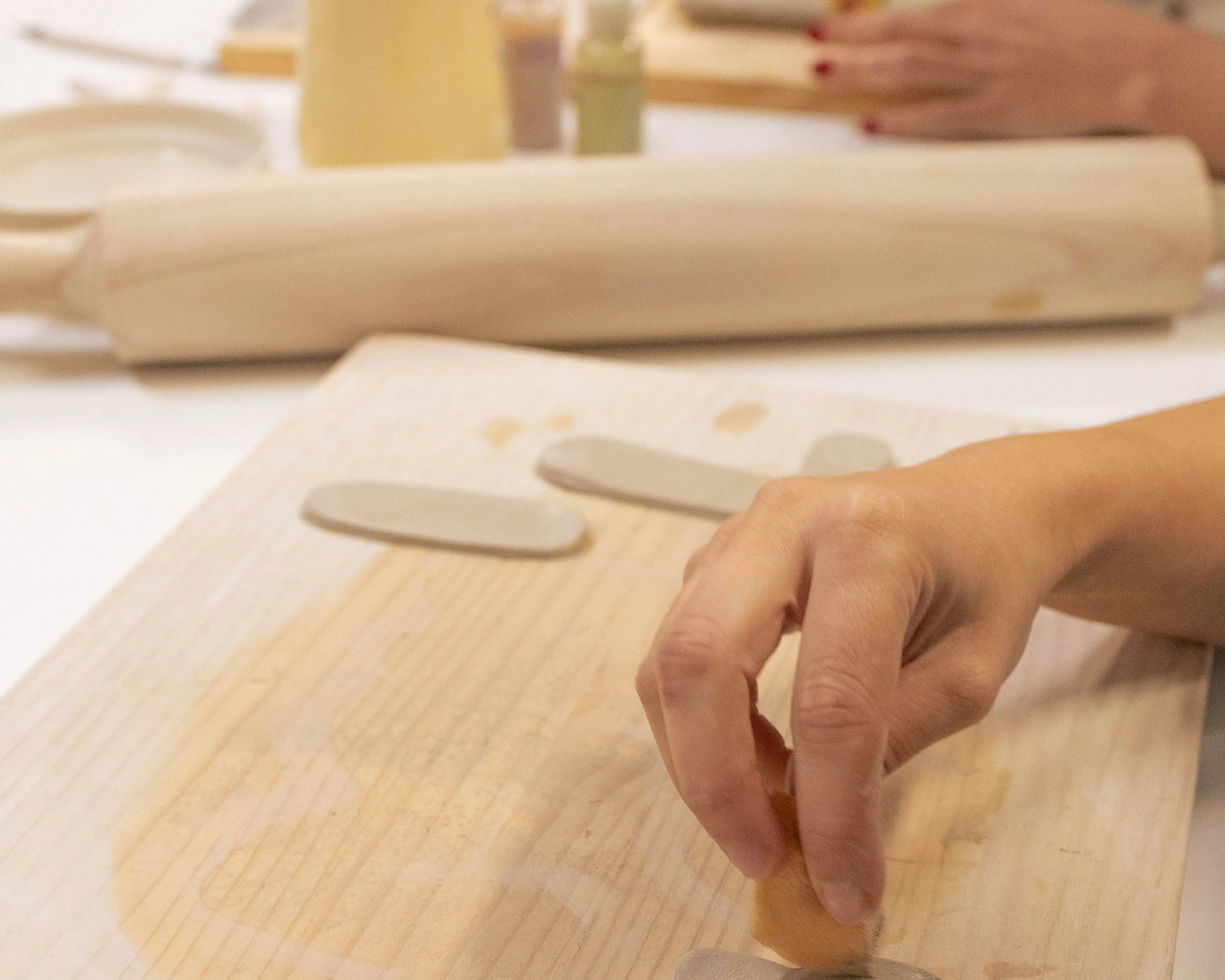Talleres de cerámica en Almansa –  Aprende, crea y disfruta con Pipa and Happy