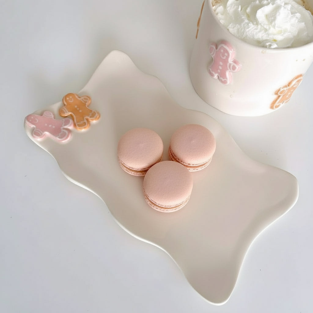 Plato  Ginger_ Pipa And Happy Christmas