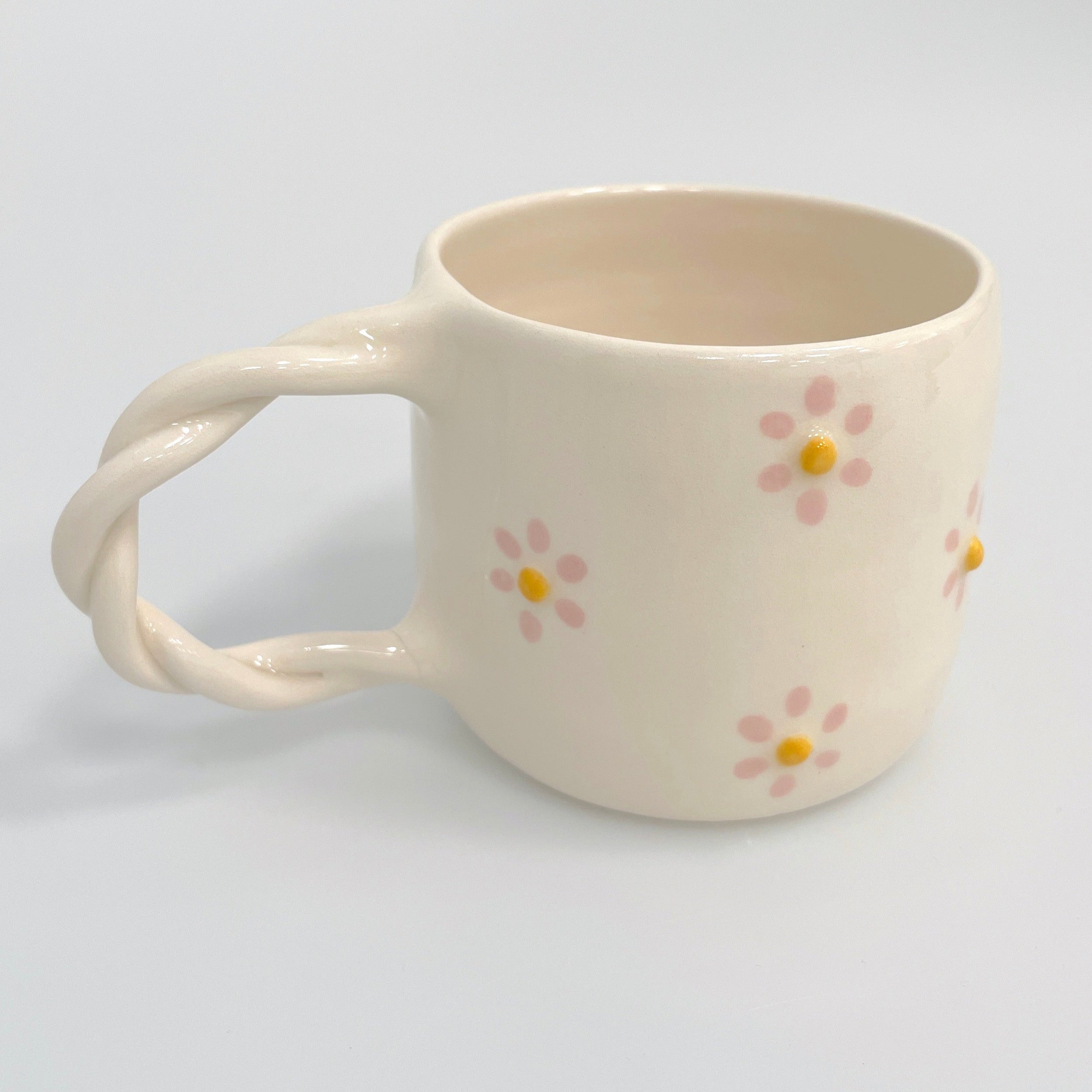 Taza Noosa con asa trenzada