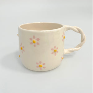 Taza Noosa con asa trenzada