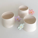 Cargar imagen en el visor de la galería, ¡Nuevo color!  Taza Blomi
