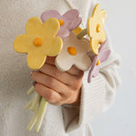 Cargar imagen en el visor de la galería, Margaritas amarillas  Colección Hanami
