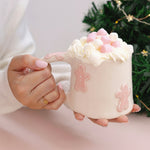 Cargar imagen en el visor de la galería, Taza Ginger Hug _  Pipa And Happy Christmas
