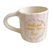 taza con rayas rosas y frase hecha a mano por Pipa and Happy