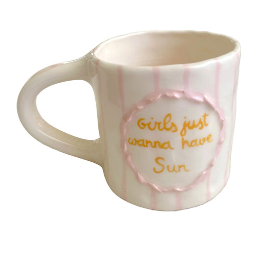 taza con rayas rosas y frase hecha a mano por Pipa and Happy