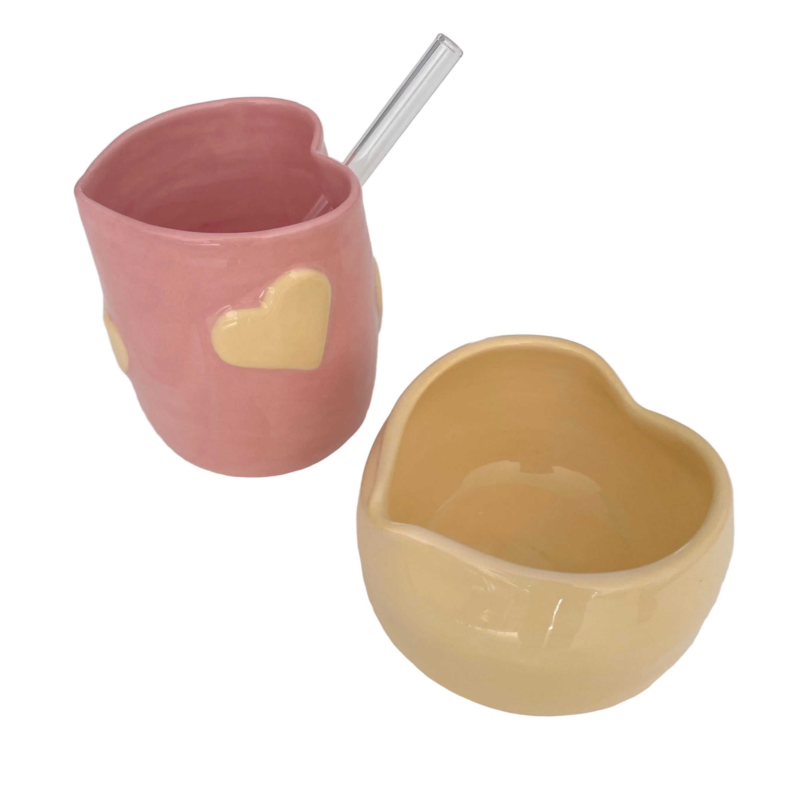 set para matcha con bowl y vaso en forma de corazón