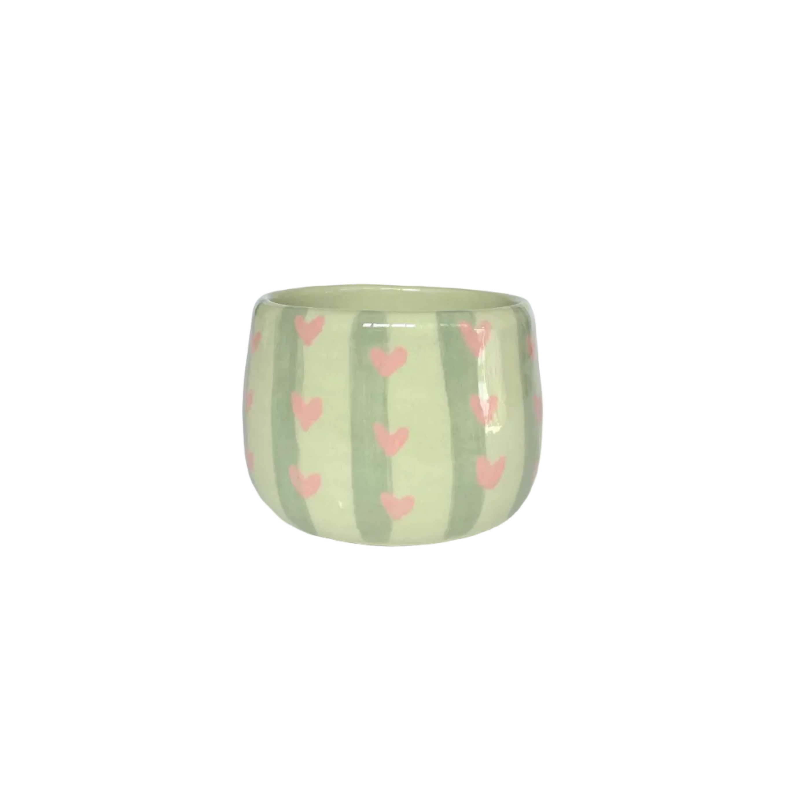tazas de espressso con rayas verdes y corazones rosa pastel 