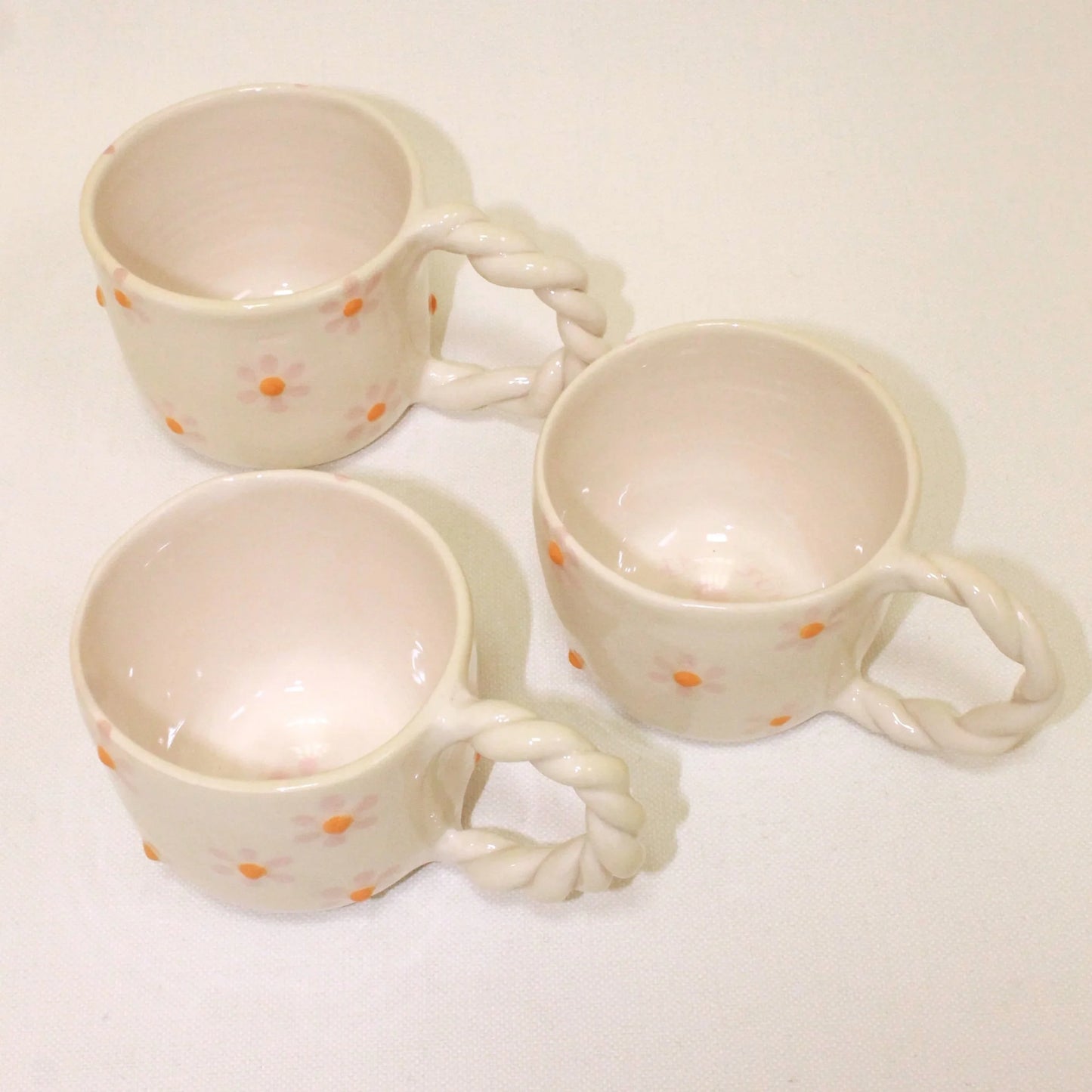 Taza Noosa con asa trenzada